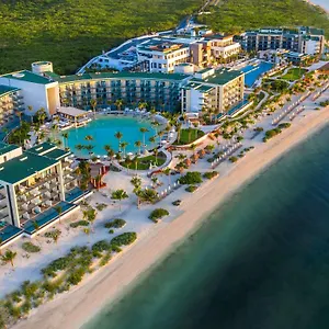 Haven Riviera Cancun (adults Only) Resort