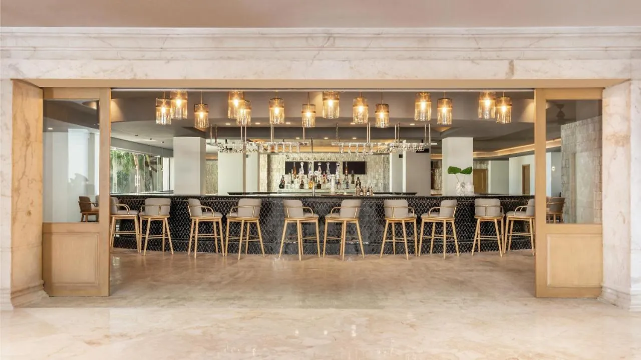Hyatt Zilara Riviera Maya Adults Only All-Inclusive Lafitte Station touristique